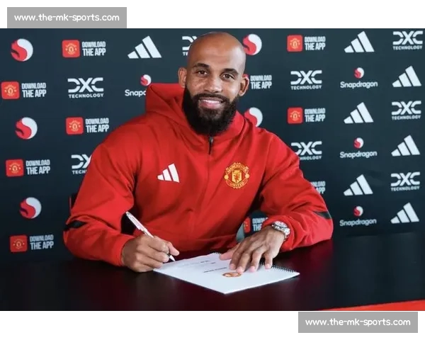 韦斯・布朗盛赞姆贝乌莫加盟曼联：红魔下赛季前景可期